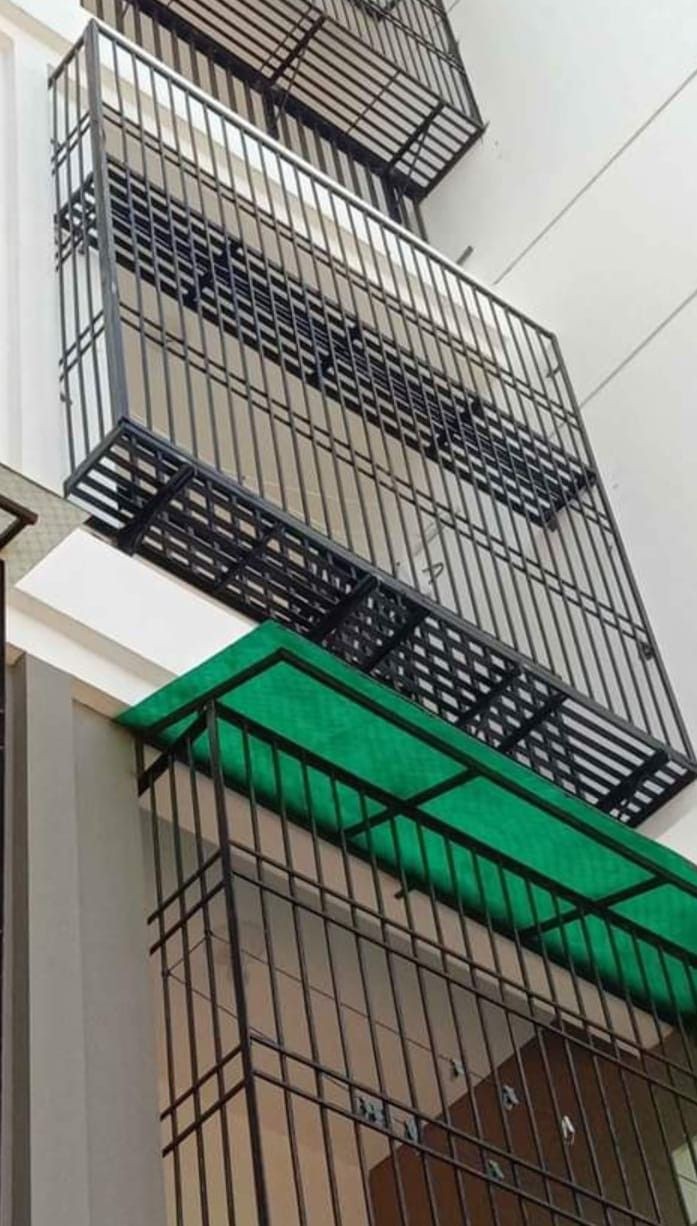 Balcony Safety Grill Fabrication